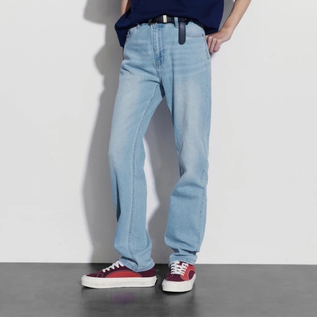 Straight Jeans Light Wash (Cool Max)