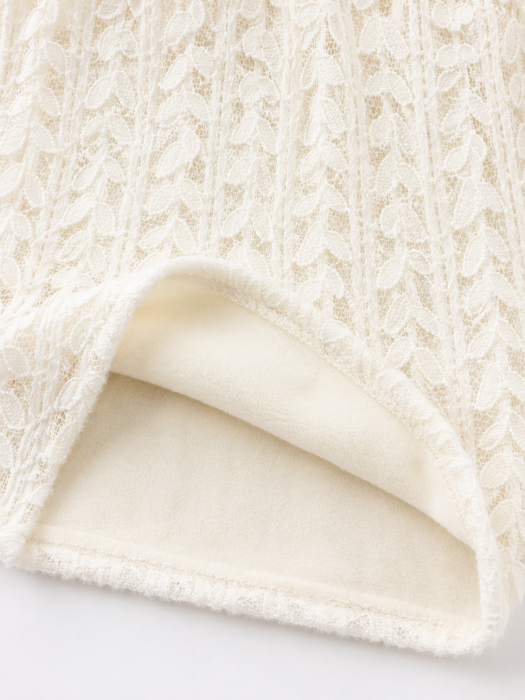 Lace Leaf Turtleneck with Fleece Lining