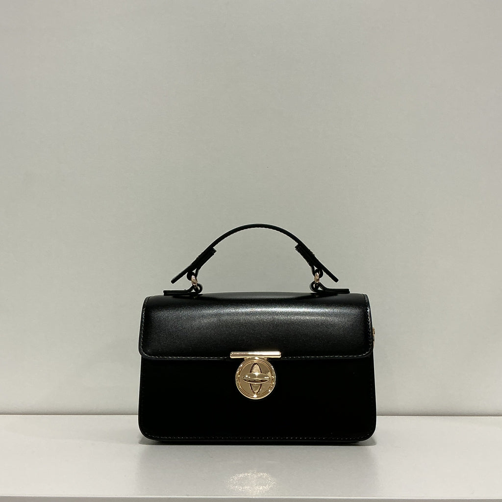Brianna Leather Clutch